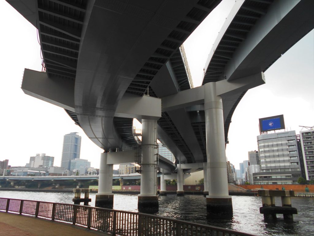 首都高速両国大橋の画像。