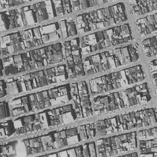 昭和32年撮影の空中写真（国土地理院Webサイトより、KT572YZ-C1-28（1957・3・29）【千鳥橋付近】）の画像。
