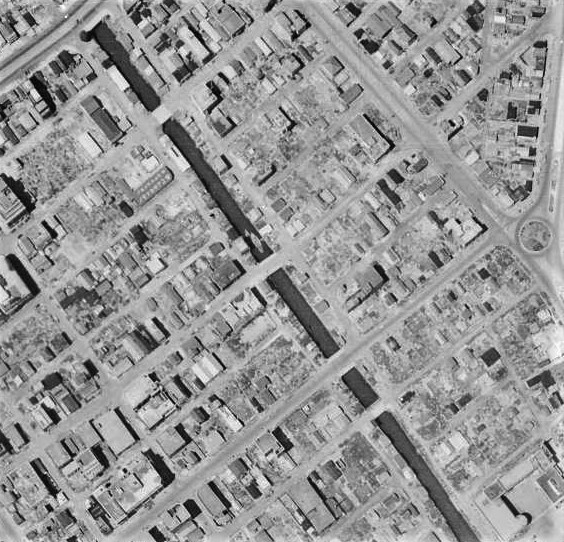 昭和22年撮影の空中写真（国土地理院Webサイトより、USA-M377-68(1947・7・24)【千鳥橋部分】）の画像。