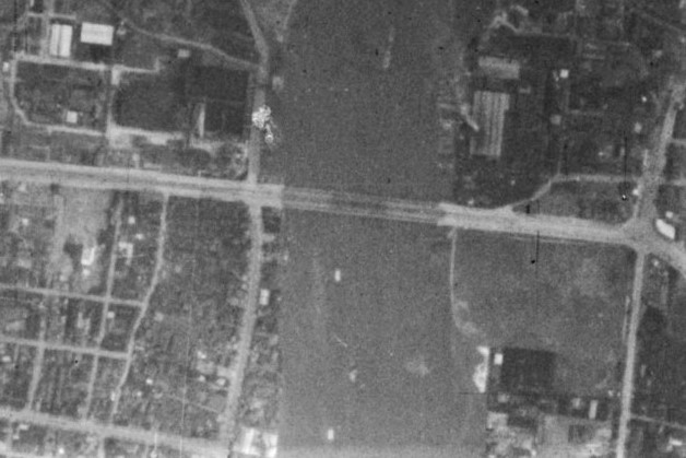 昭和11年撮影空中写真（国土地理院Webサイトより、B4-C5-85）〔部分〕 の画像。