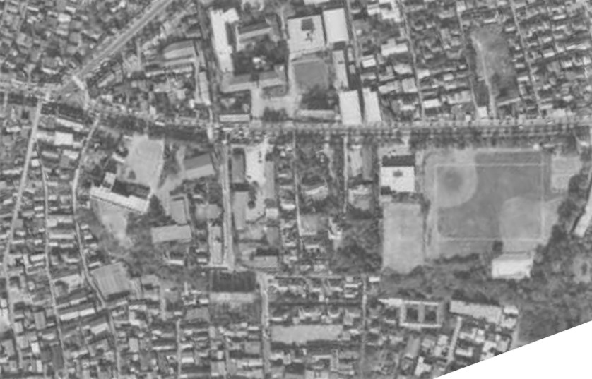 昭和46年撮影空中写真（国土地理院Webより、MKT712X-C5-5〔部分〕）の画像。