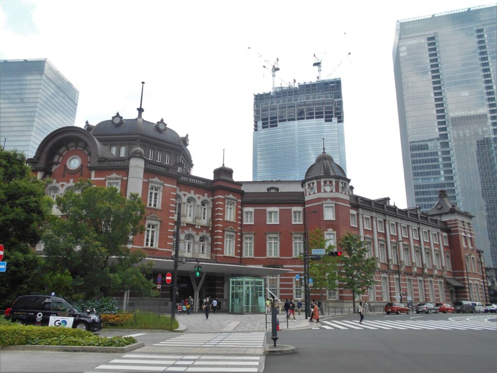 東京駅丸の内南口の画像。