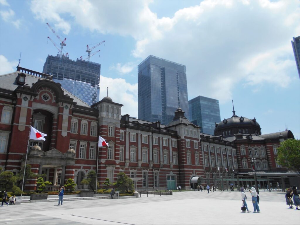 東京駅の画像。
