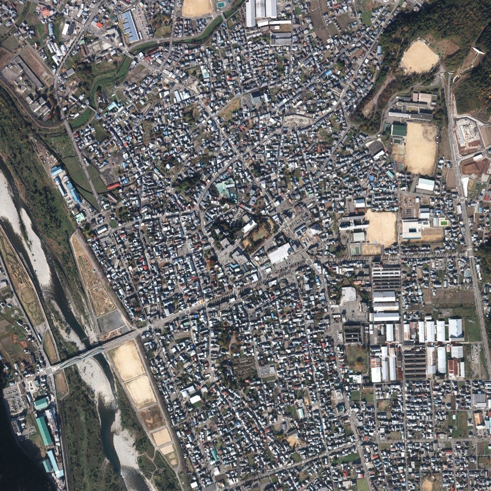 勝山、平成26年撮影空中写真（国土地理院Webサイトより、CCB20142-C13B-18〔部分〕） の画像。