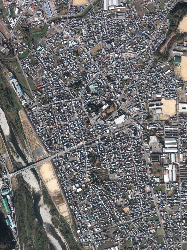 勝山中心部、平成26年撮影空中写真（国土地理院Webサイトより、CCB20142-C138-18） の画像。
