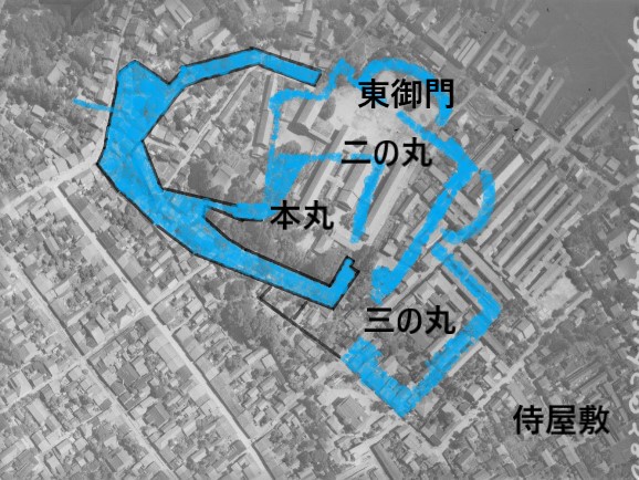 勝山城推定図（昭和23年撮影空中写真（国土地理院Webサイトより、USA-M195-F41-1-34）に加筆）の画像。