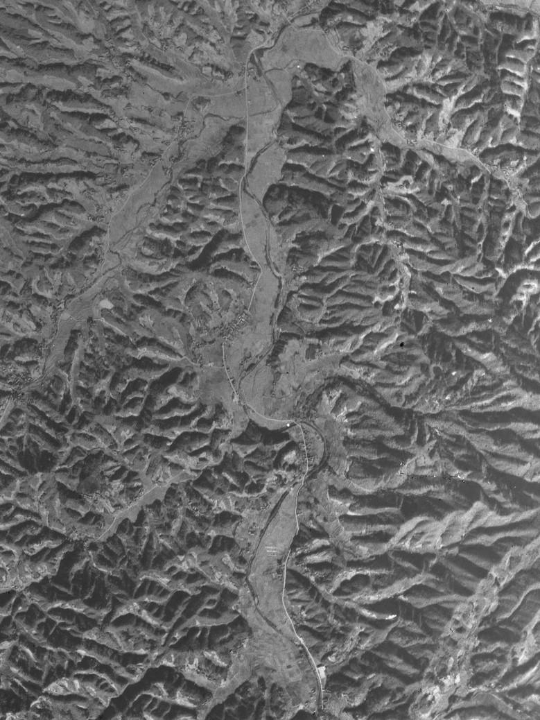 下手渡藩領付近、昭和22年撮影空中写真（国土地理院Webサイトより、USA-M633-63〔部分〕） の画像。