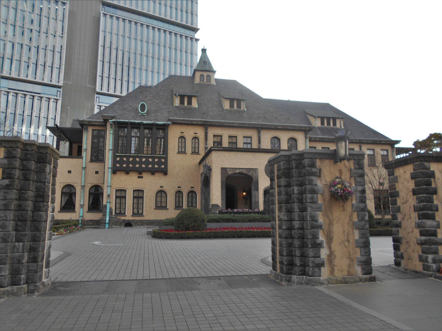 紀州徳川家赤坂藩邸跡に建つ旧李王家邸の画像。